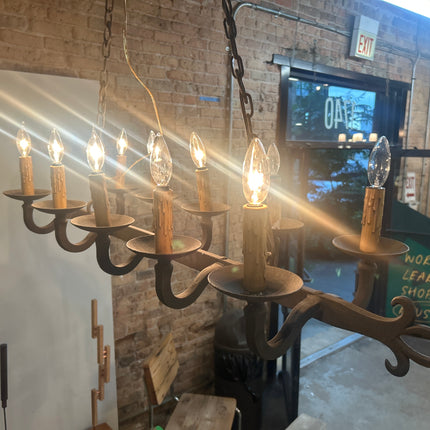 Medieval Dinner Time Hanging 10-Light Fixture