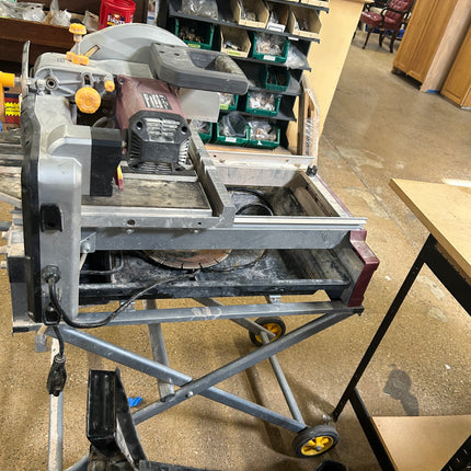 Tile Saw With Stand and Roller