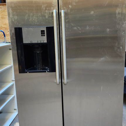 Frigidaire Gallery Professional Series Fridge