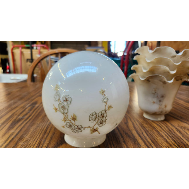 5 Vintage Glass Ruffled Globe Floral Lamp Shade Scones