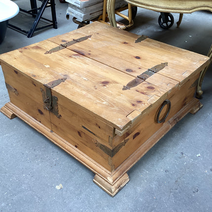 Mexican Style Rustic Country Storage Chest