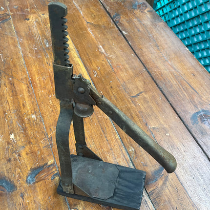 Antique Bottle Capper