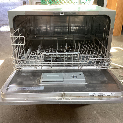 SPT SD-2213S Mini Dishwasher