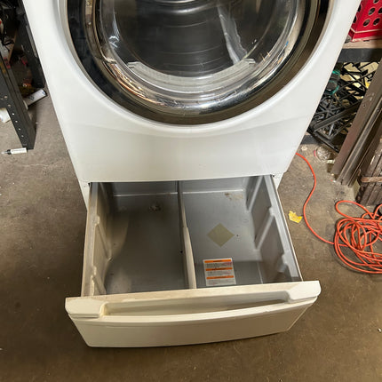 LG Tromm Electric Dryer W/Storage Bin