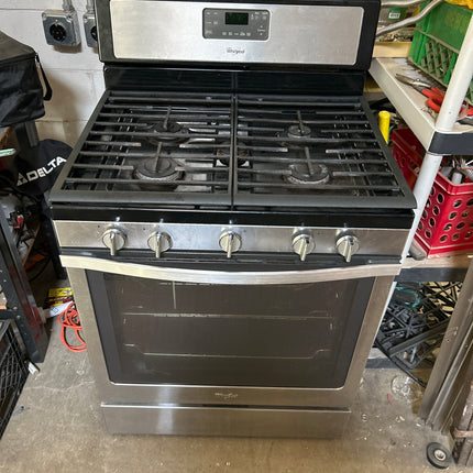 Whirlpool 5 Burner Convection Range