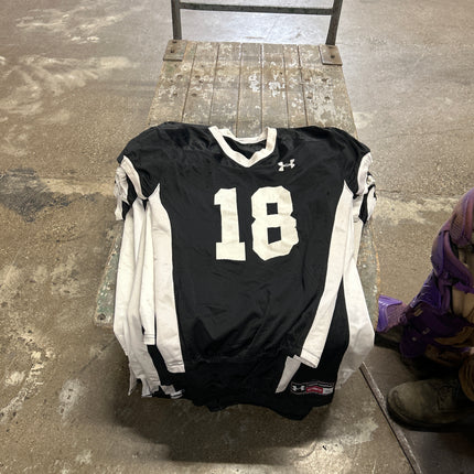 Nw football jersey #18