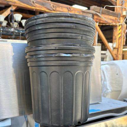 10" Plastic Nursery Pots