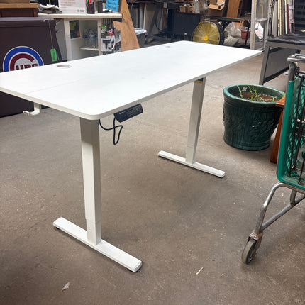 Autonomous SmartDesk Pro