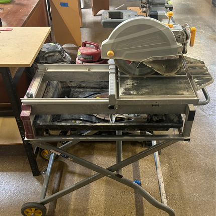 Tile Saw With Stand and Roller
