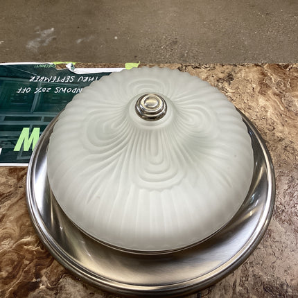 Flush mount ceiling light fixture ￼
