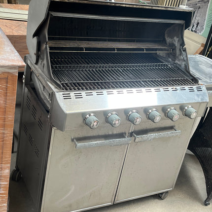 Weber Summit S-670 Gas Grill