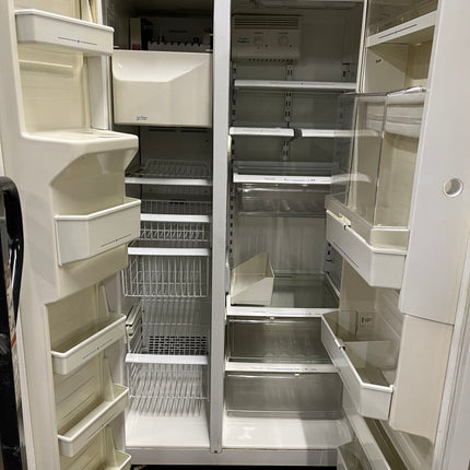 36” Amana Refrigerator