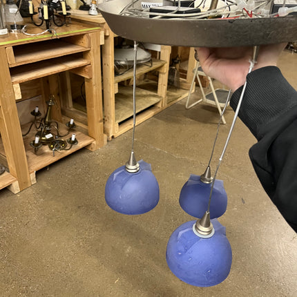 3 Bulb Hanging Light