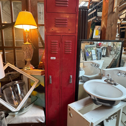 4 Space Shop Locker