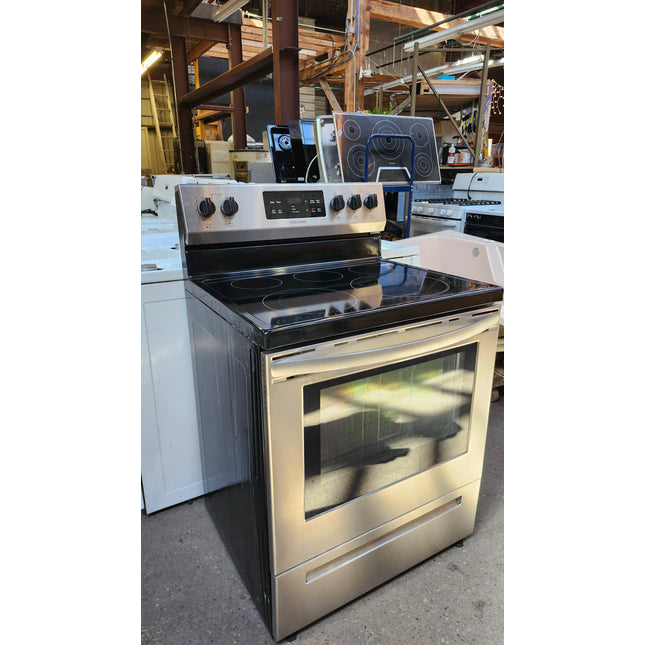 Frigidaire 30-Inch Electric Range with Glass Top