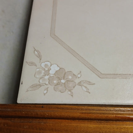 43sf Batch Tile - Floral Tan