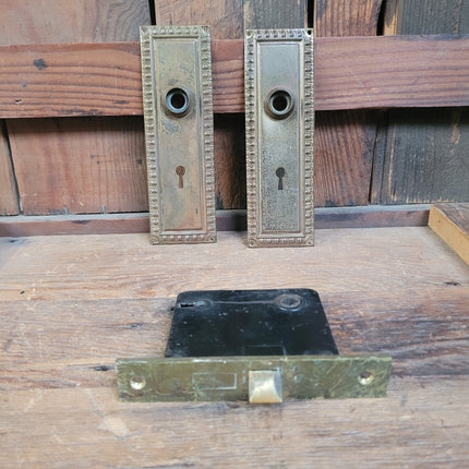 Vintage Door knob, plate, and lock set